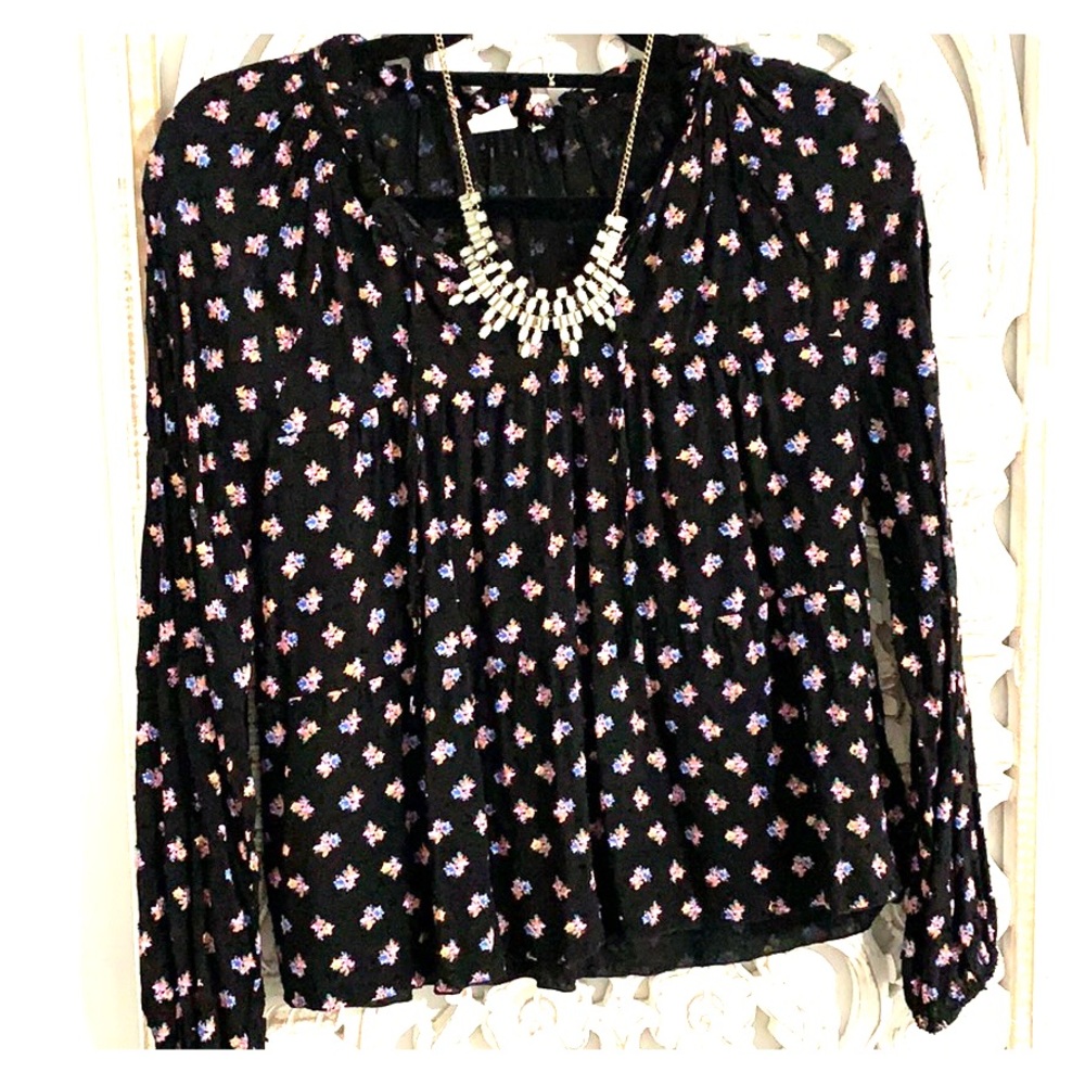 🛒3/$30 Floral Blouse